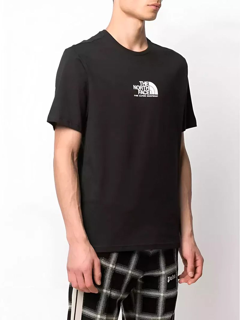 Футболка THE NORTH FACE 236327671
