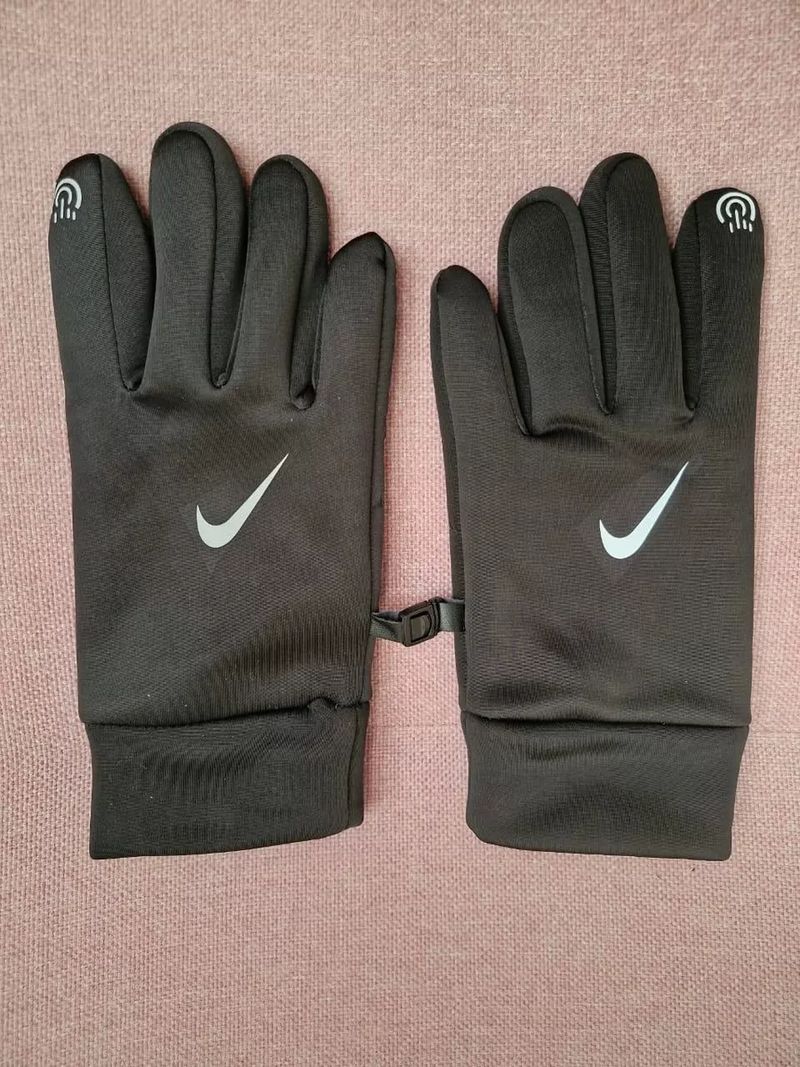 Перчатки рефлективные Nike светоотражающие 251788843